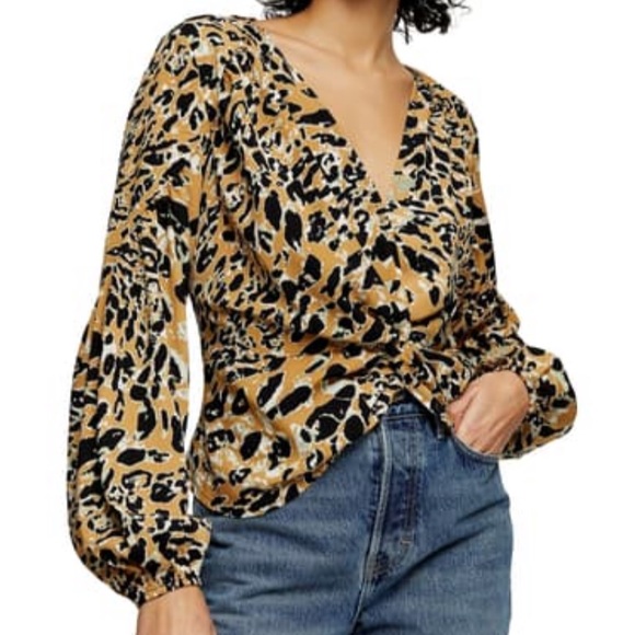 Topshop Twist Front Long Sleeve Top⭐️NWT⭐️ - Picture 2 of 13